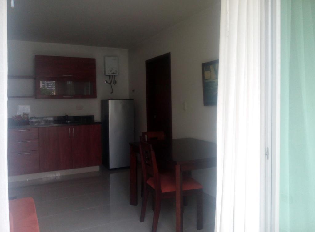 Hotel Cuarta Avenida Калі Номер фото